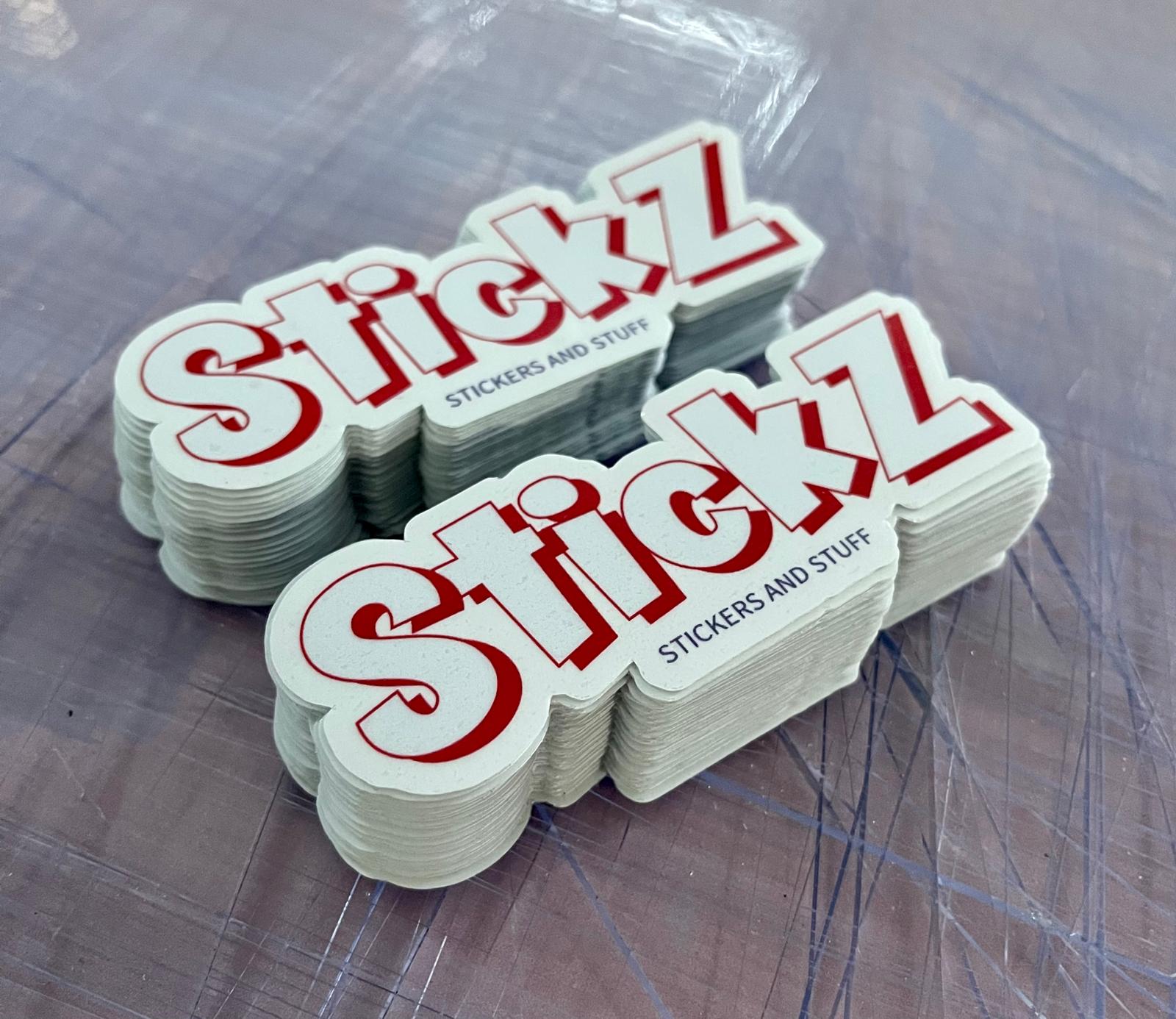Die-cut StickZ klistermärken i hög